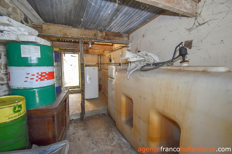 Propriété - 180 m² - 9 pièces