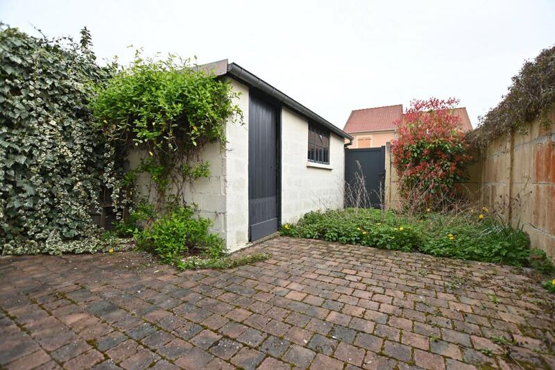 Maison - 94 m² - 5 pièces