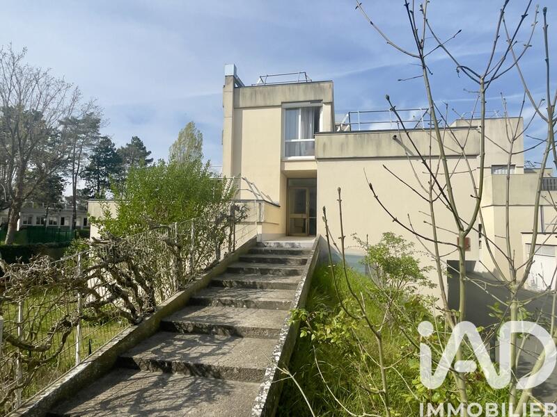 Appartement - 91 m² - 4 pièces