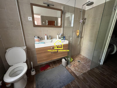 Maison - 210 m² - 5 pièces