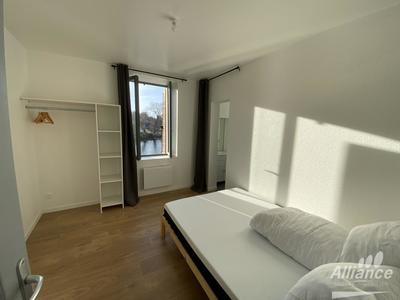 Studio - 27 m² - 2 pièces