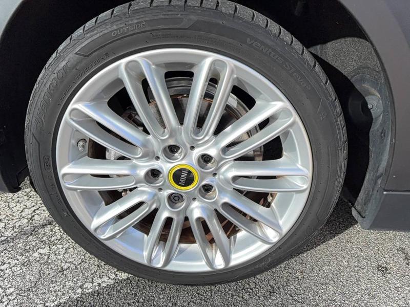 Mini 3 portes Hatch Electric F56 Bev Lci Cooper se 184 ch Edition Premium Plus