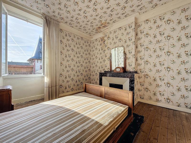 Ferme - 215 m² - 8 pièces