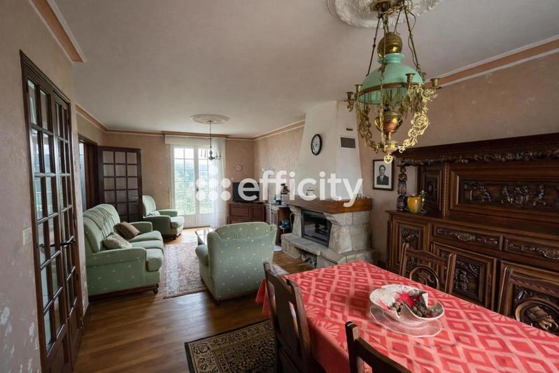 Maison - 120 m² - 7 pièces