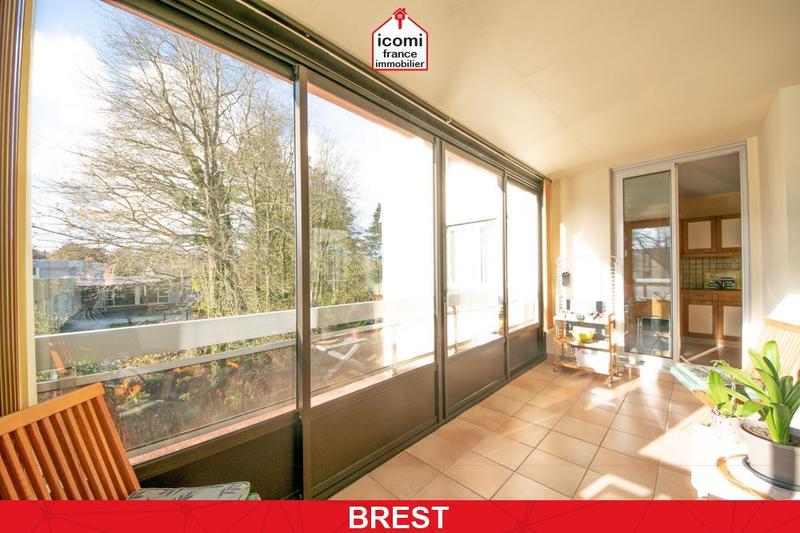 Appartement - 95 m² - 5 pièces