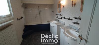 Maison en pierre - 140 m² - 5 pièces