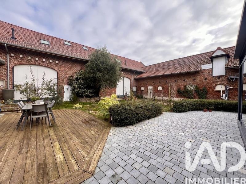 Ferme - 215 m² - 9 pièces