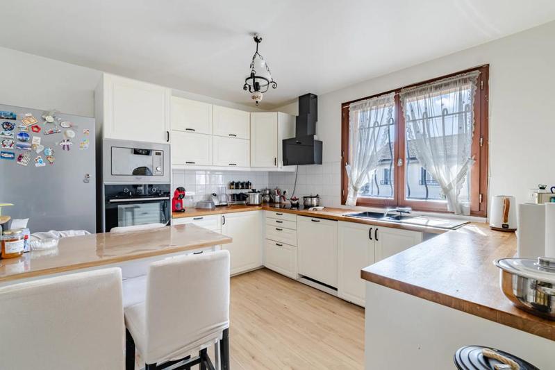 Maison - 125 m² - 5 pièces