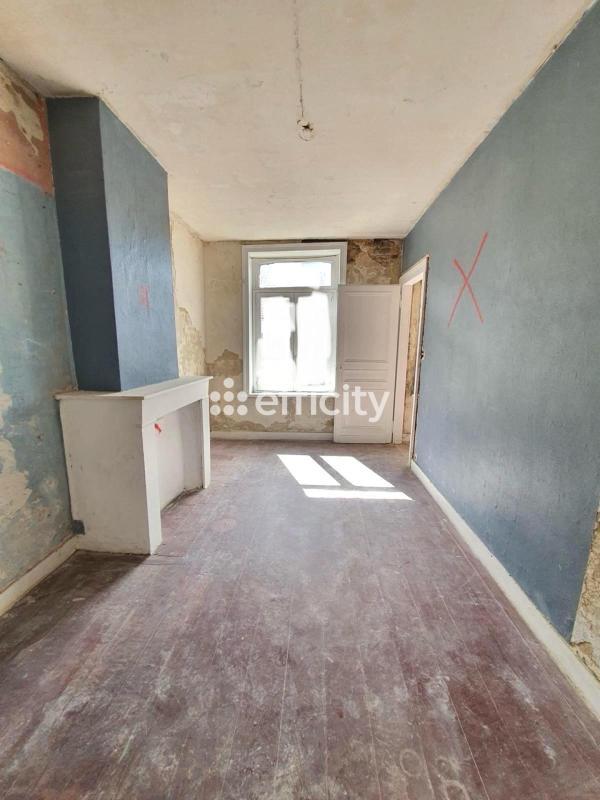 Immeuble - 162 m² - 6 pièces