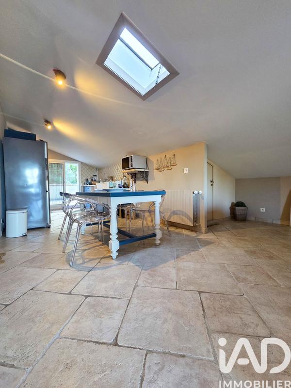 Maison de maîtres - 254 m² - 10 pièces