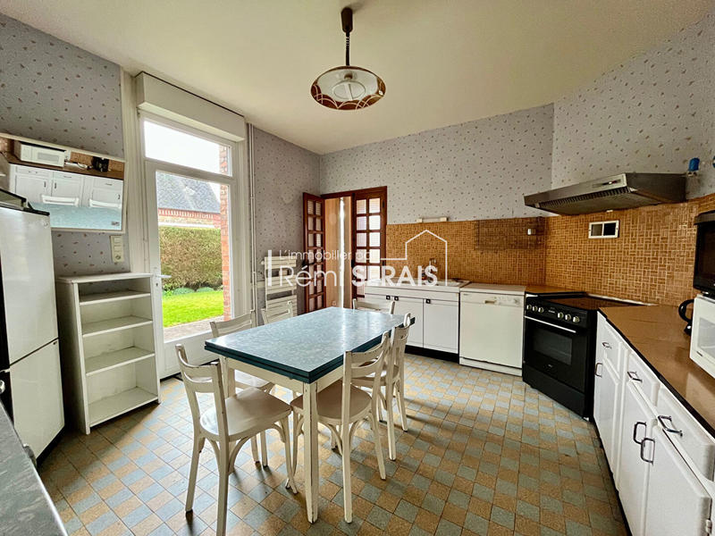 Immeuble - 270 m² - 8 pièces