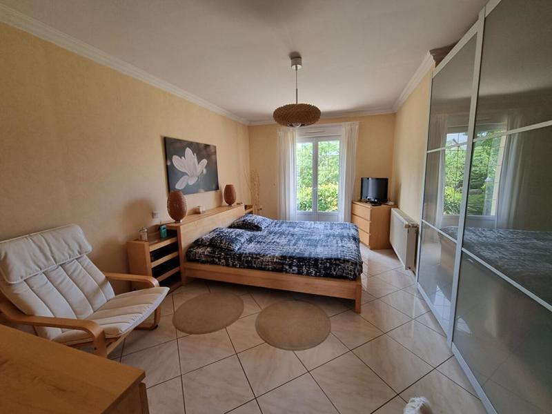 Maison - 145 m² - 7 pièces