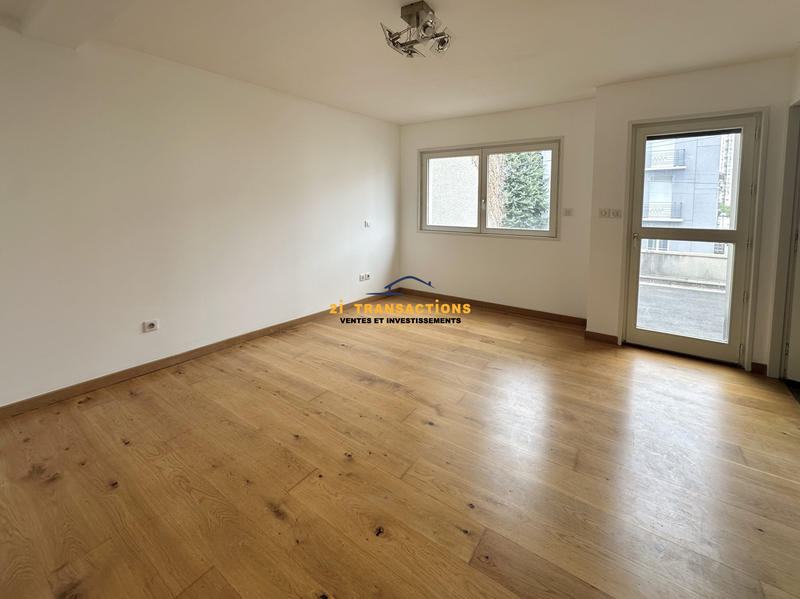 Maison - 142 m² - 6 pièces