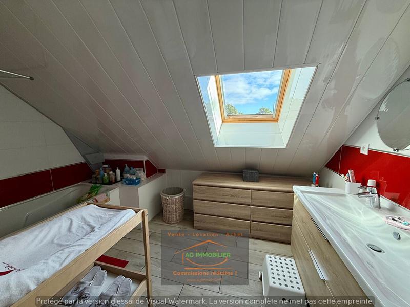 Maison - 143 m² - 6 pièces