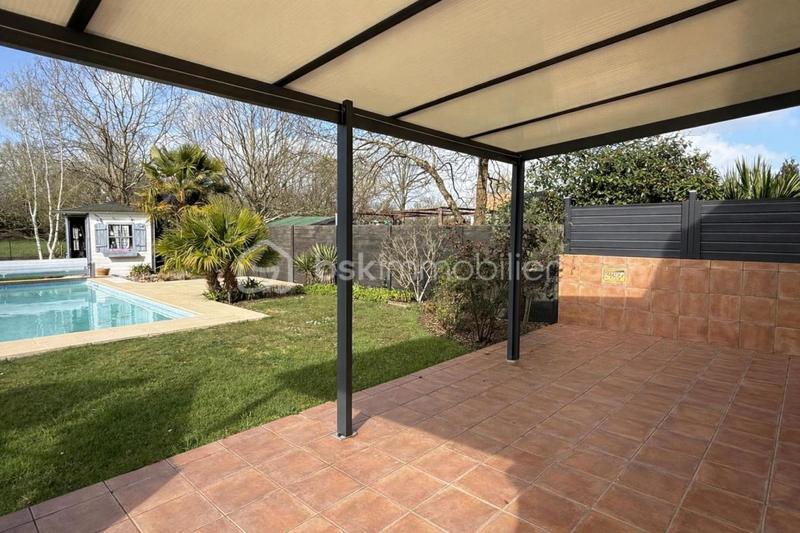 Maison - 150 m² - 7 pièces