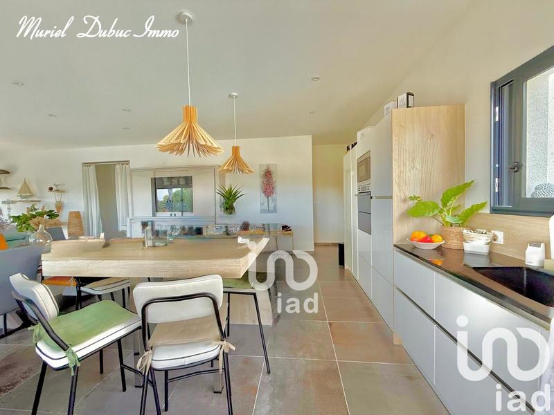 Maison - 141 m² - 6 pièces