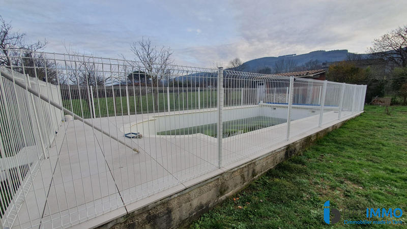 Maison - 132 m² - 6 pièces