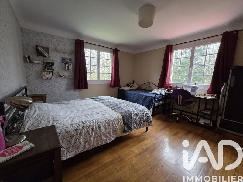 Maison - 203 m² - 7 pièces