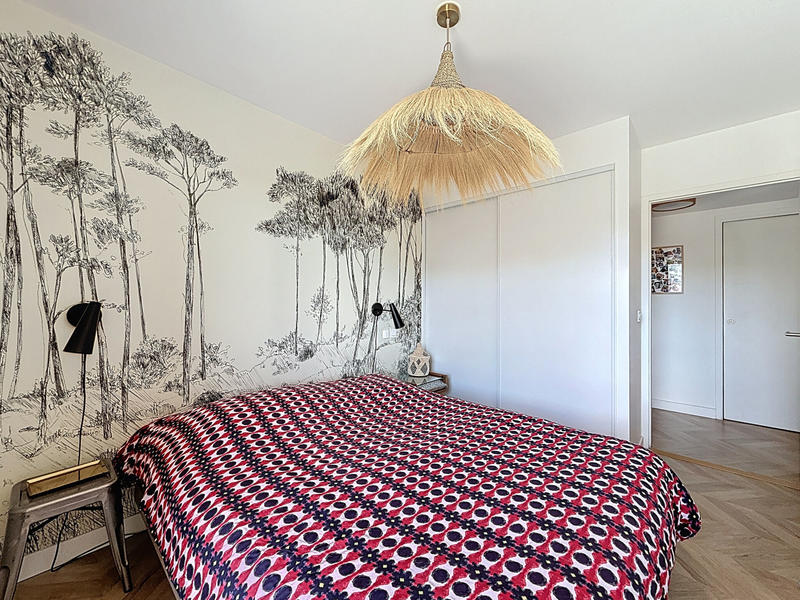 Appartement - 85 m² - 4 pièces