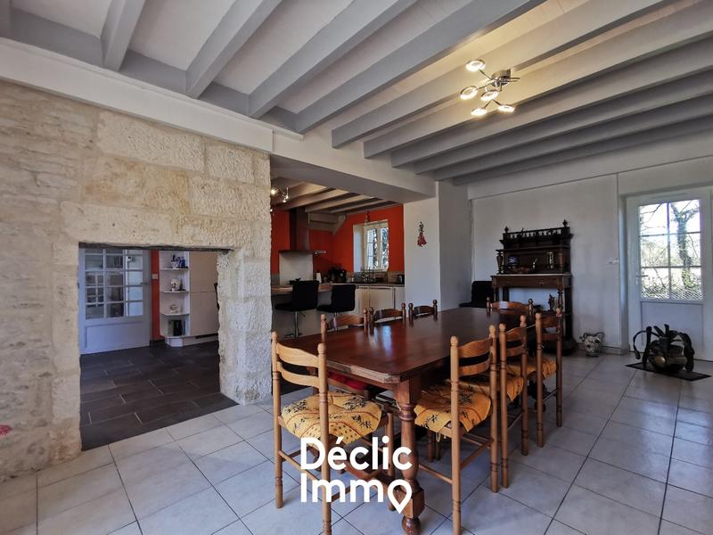 Maison en pierre - 141 m² - 6 pièces