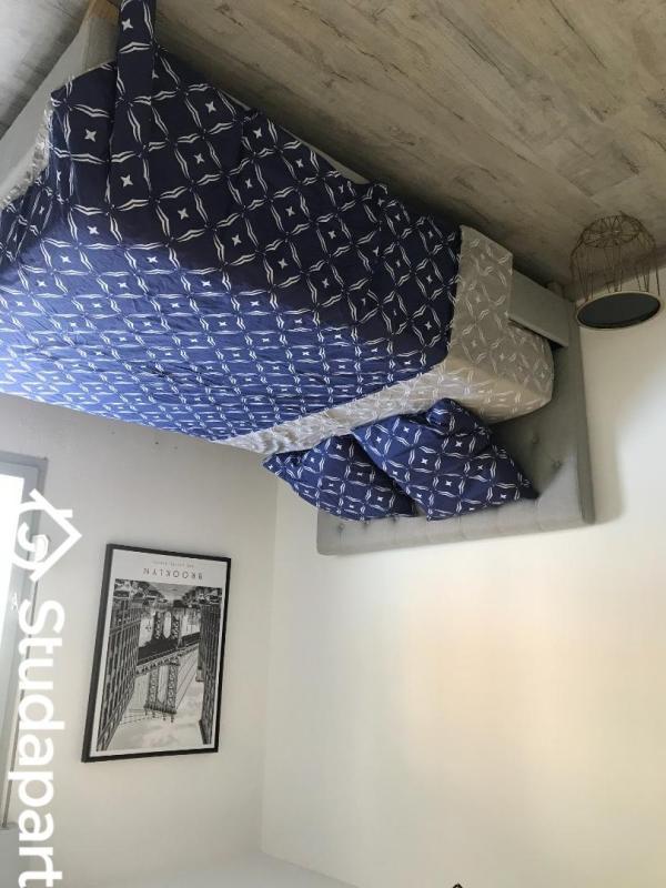 Chambre - 10 m² - 1 pièce