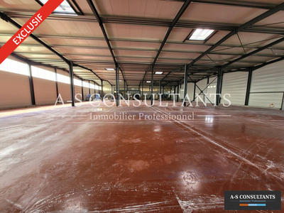 Entrepôt - 600 m²