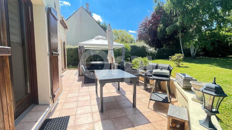 Maison - 150 m² - 7 pièces