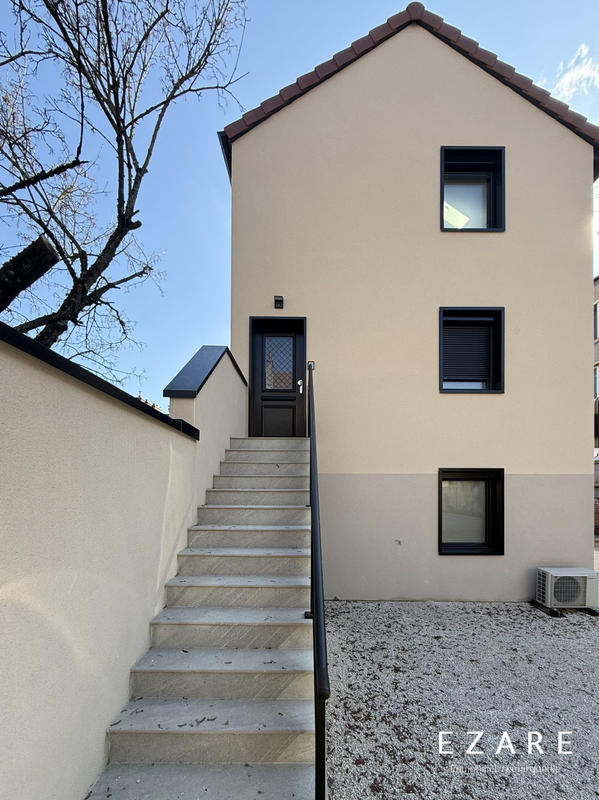 Immeuble - 169 m²