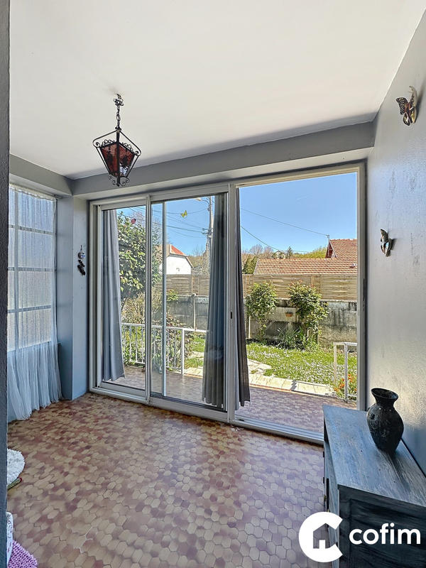 Maison - 88 m² - 5 pièces