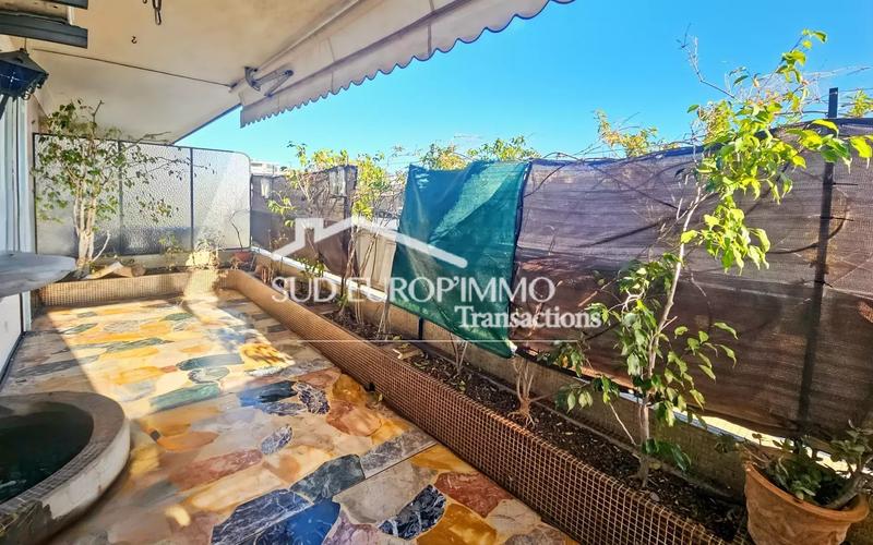 Appartement - 107 m² - 3 pièces