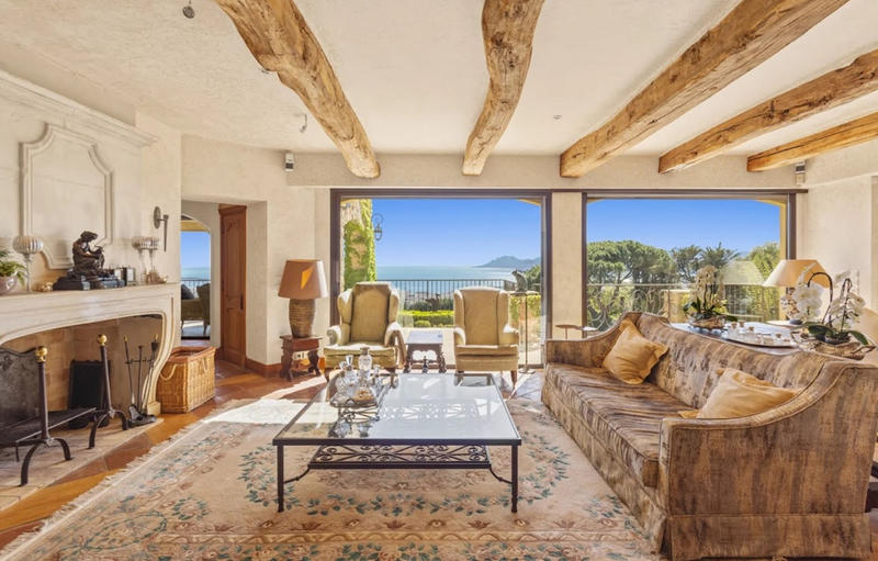 Villa - 600 m² - 10 pièces