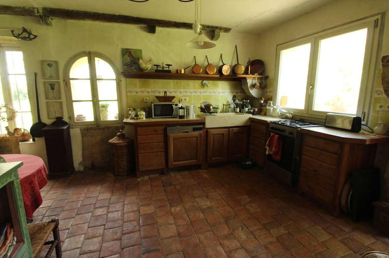 Maison - 205 m² - 8 pièces