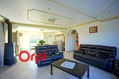 Maison - 180 m² - 6 pièces