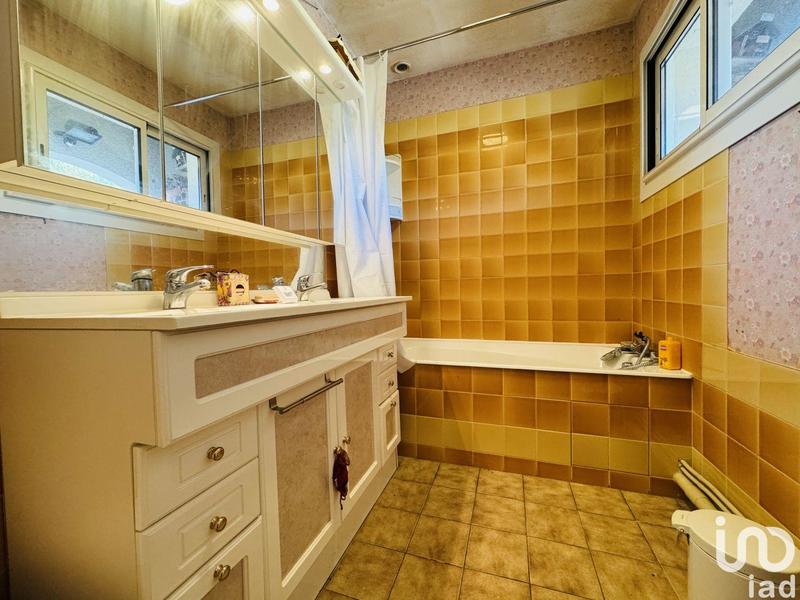 Maison - 92 m² - 4 pièces