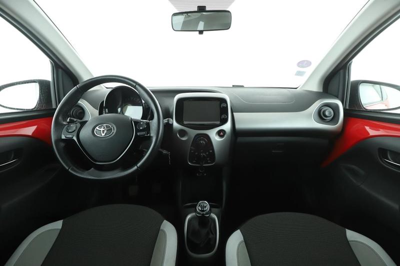 Toyota Aygo 1.0 Vvt-i X-Play 5p 69 ch