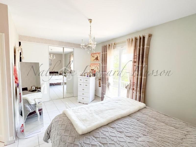 Maison - 150 m² - 7 pièces