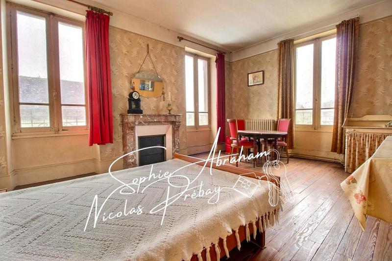 Maison - 183 m² - 7 pièces