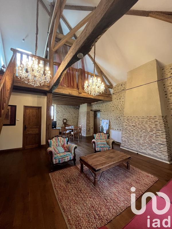 Maison - 410 m² - 12 pièces