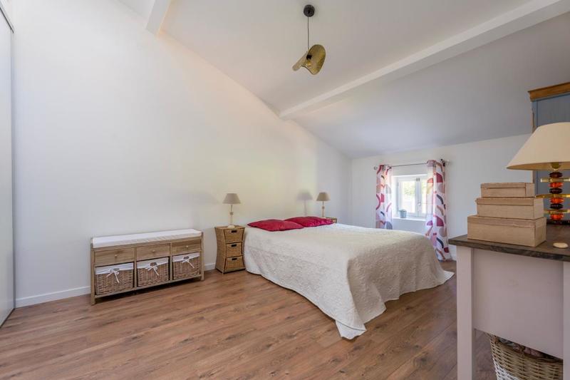 Maison - 95 m² - 3 pièces