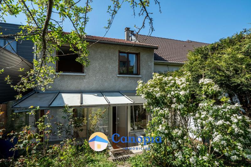 Maison - 135 m² - 6 pièces