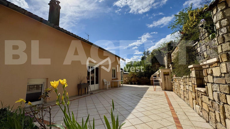 Maison - 139 m² - 7 pièces