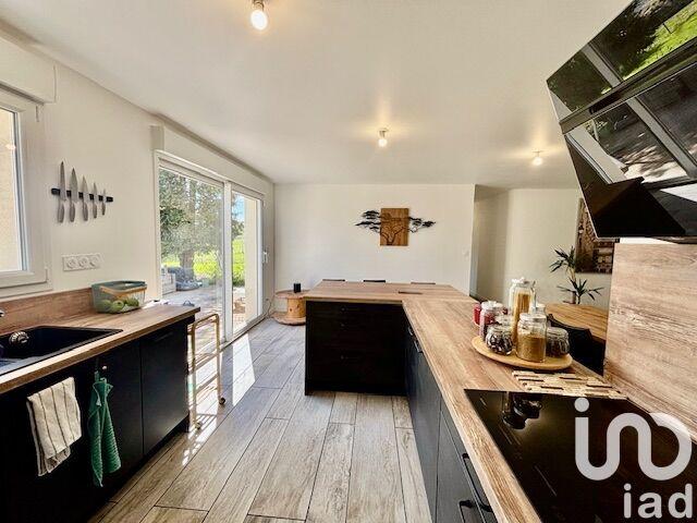 Maison - 126 m² - 7 pièces