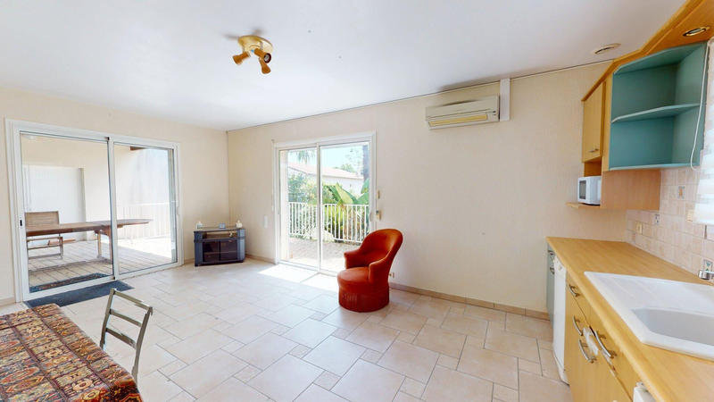 Maison - 180 m² - 6 pièces