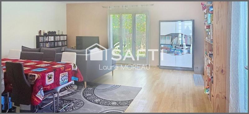 Maison - 196 m² - 8 pièces