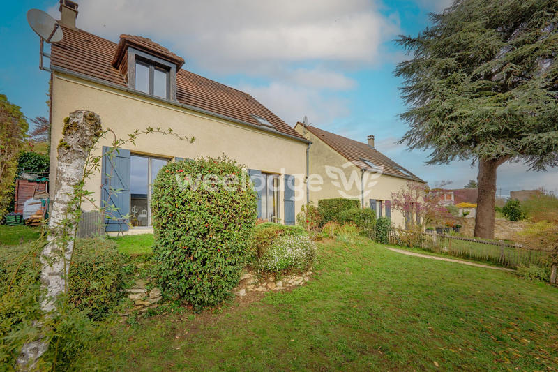 Maison - 138 m² - 5 pièces