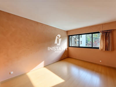 Appartement - 111 m² - 5 pièces