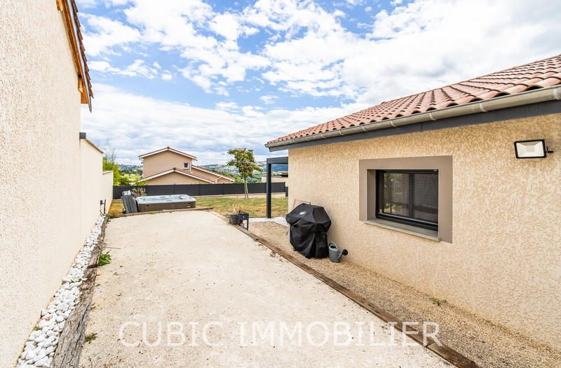 Maison - 127 m² - 4 pièces