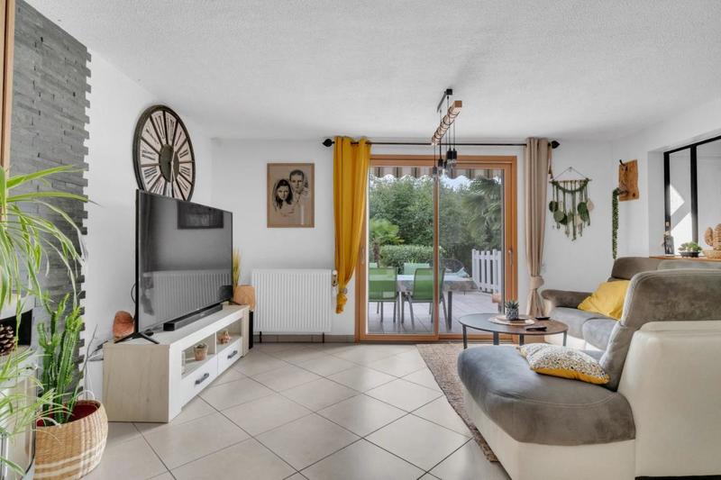 Villa - 167 m² - 6 pièces