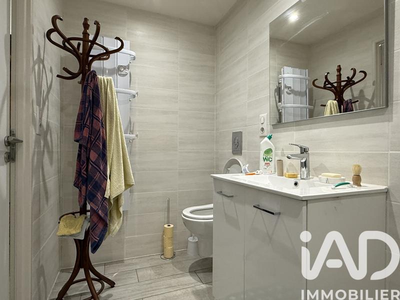 Maison - 250 m² - 11 pièces