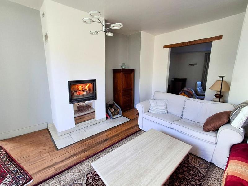 Maison - 225 m² - 7 pièces